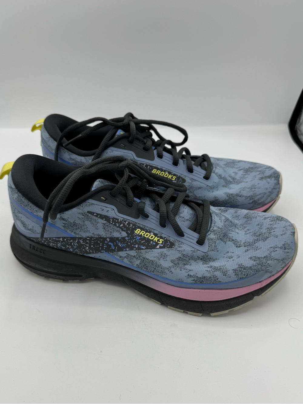 Brooks Trace 3 Running Shoes Gray Blue Pink Women’s Size 9 Neutral Cushion walk